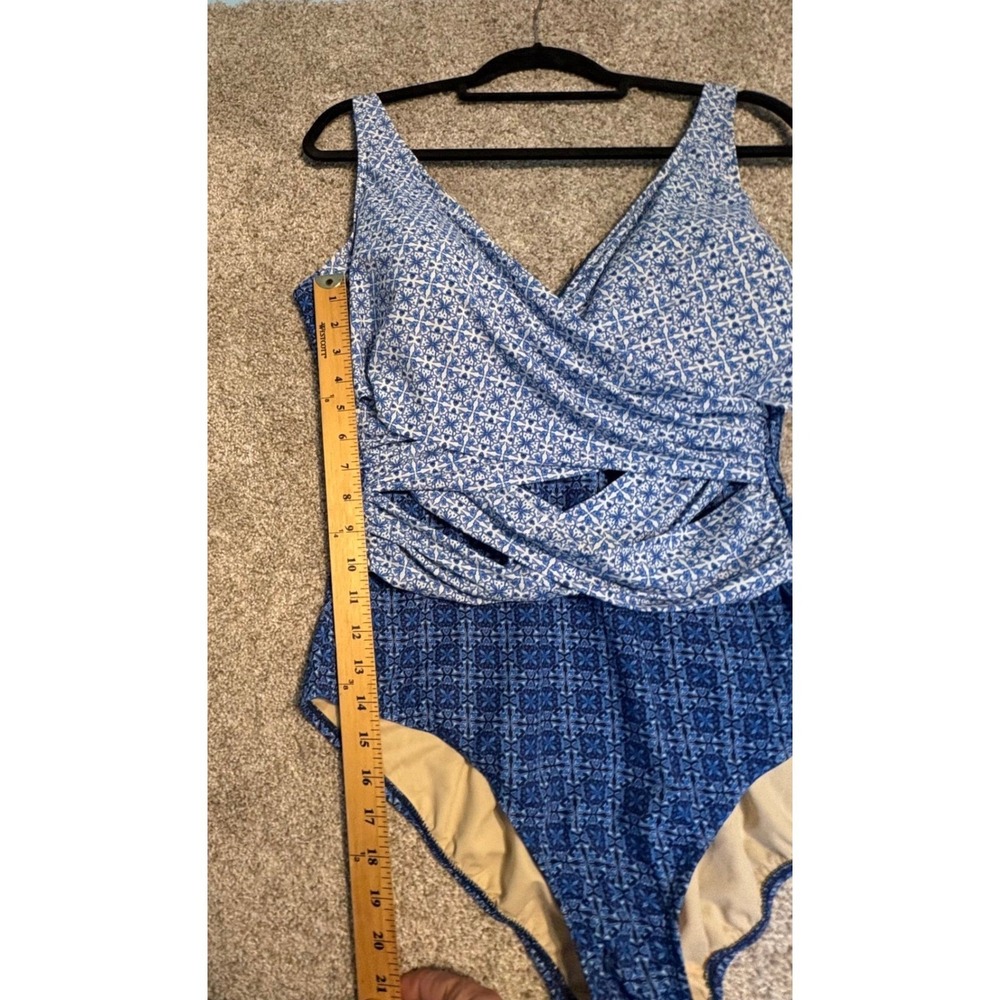 Lands End Swimsuit One Piece Womens Size 16 Blue Geometric Surplice Wrap Front - Picture 6 of 9
